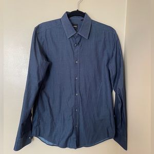 2 Hugo Boss Men’s Long Sleeve Dress Shirts